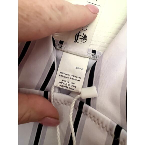 NWT Women's Cupshe Size Medium One Piece Striped Swimsuit Swim - Picture 4 of 8